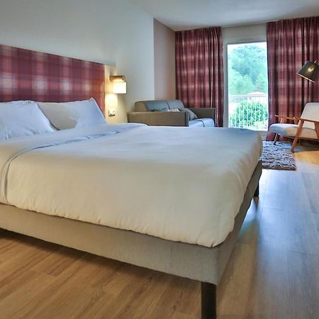 דינייה-לה-בן Hotel Le Refuge Des Sources מראה חיצוני תמונה